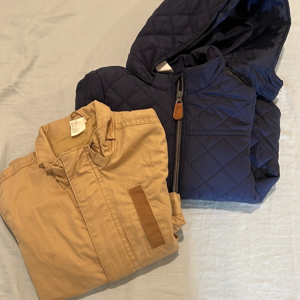 2 jackets size 3-4